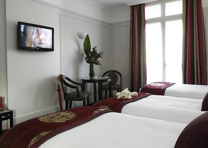 California Champs ElyseesHotel Parijs